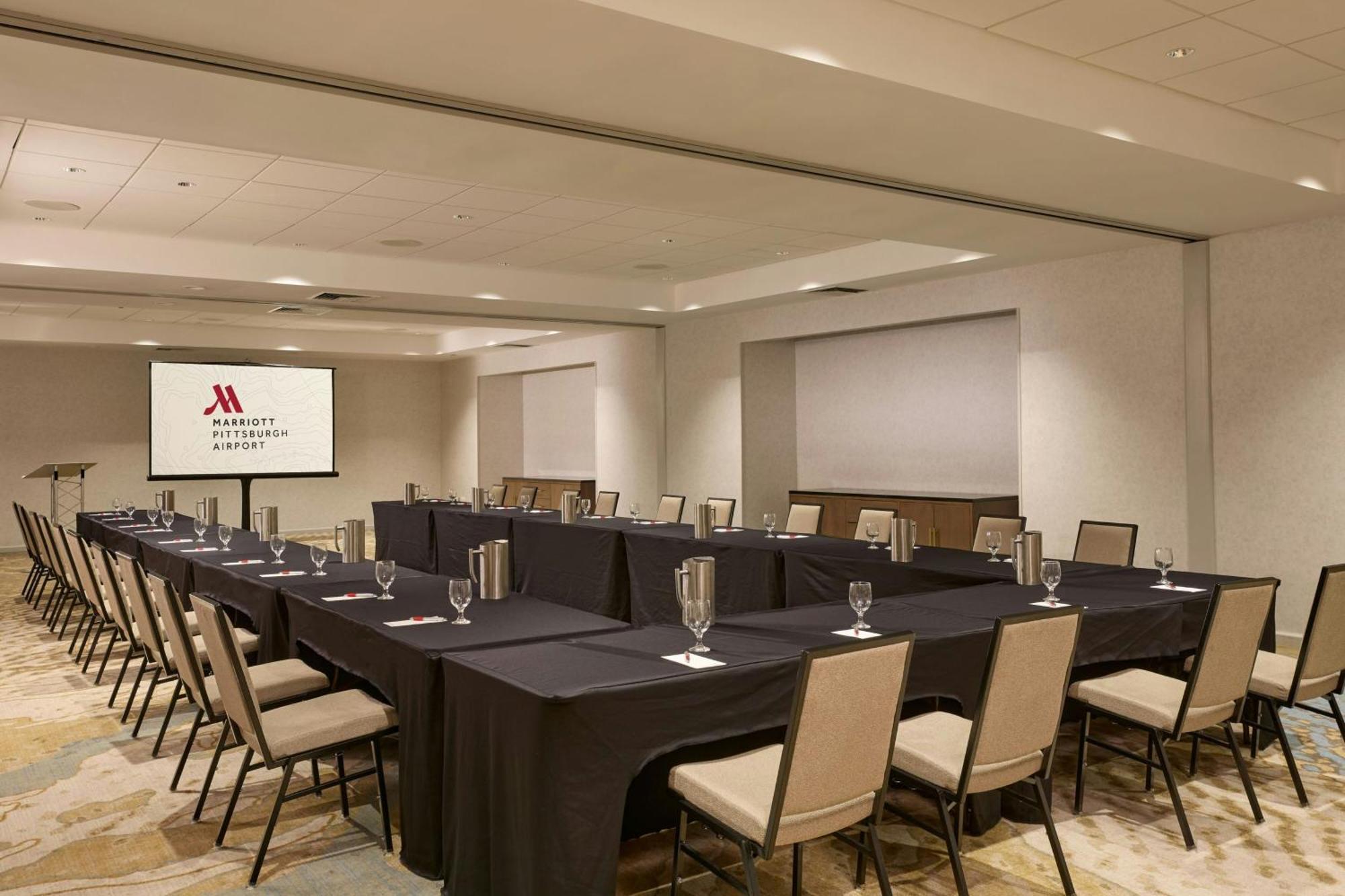 Pittsburgh Airport Marriott Robinson Township